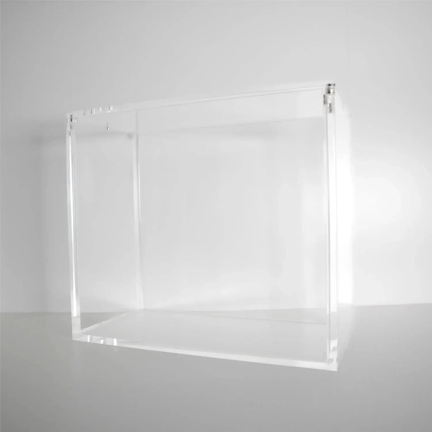 Acrylic Protective Display Case for English Pokemon Booster Box - Image 5